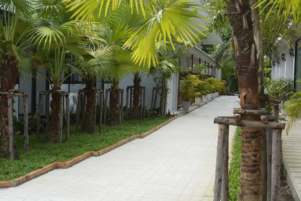 A Pousada Irest Ao Nang Seafront Exterior foto