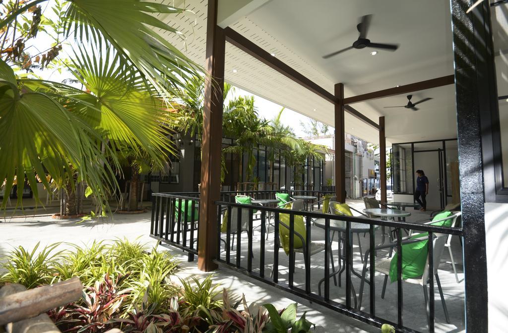 A Pousada Irest Ao Nang Seafront Exterior foto