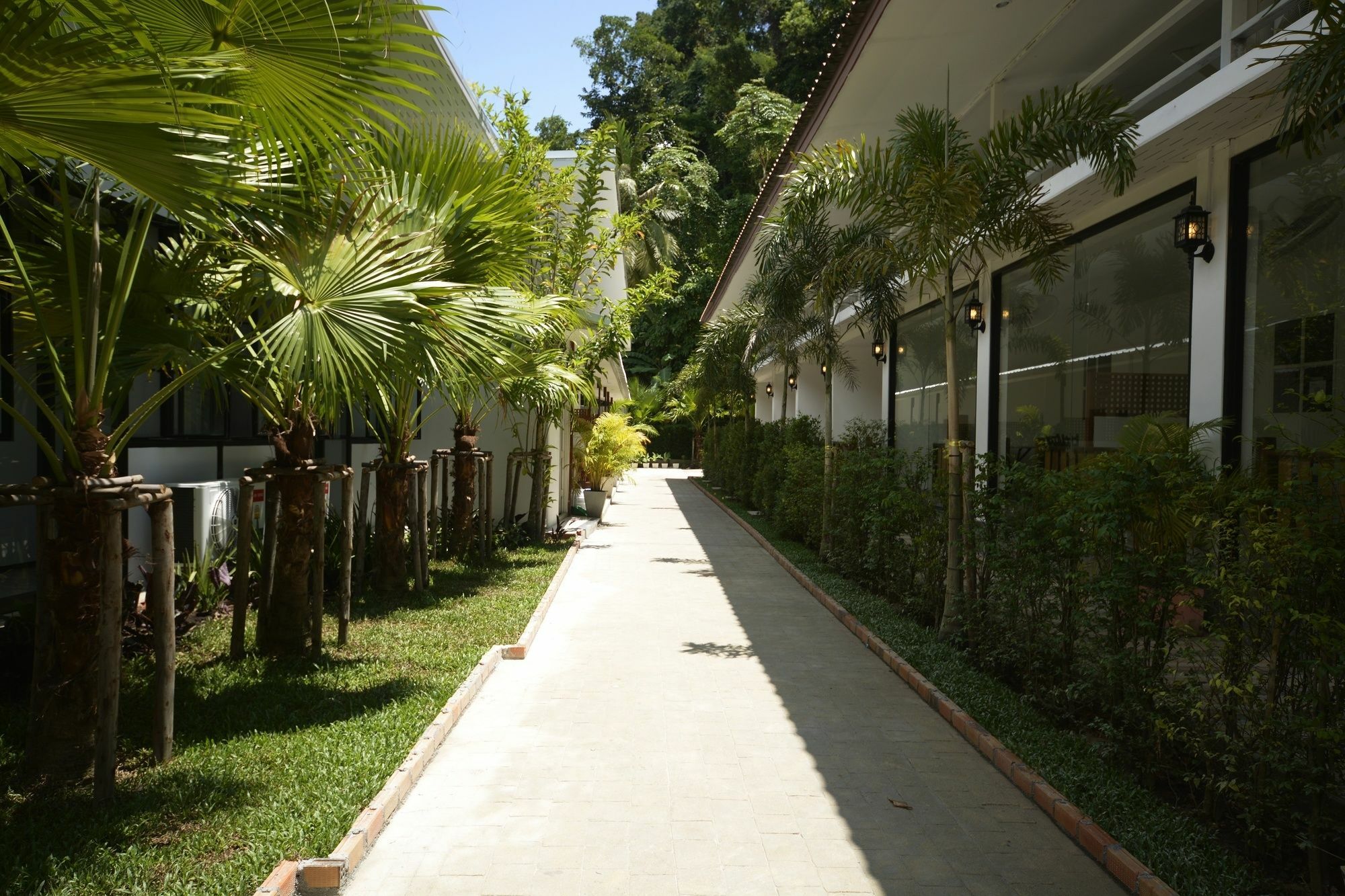 A Pousada Irest Ao Nang Seafront Exterior foto