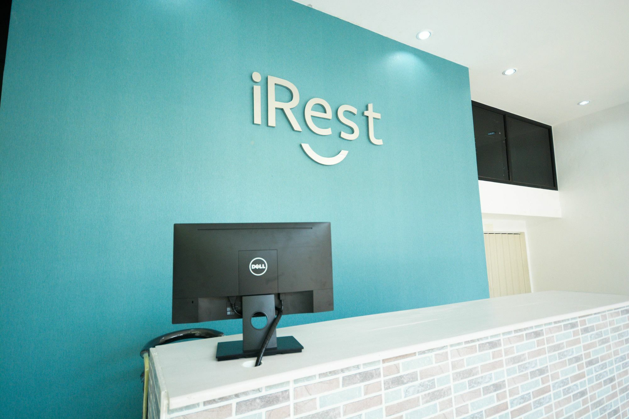 A Pousada Irest Ao Nang Seafront Exterior foto